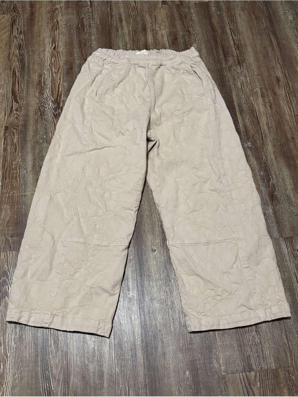 Pilcro Pull On Wide Leg Cropped Pants Women's Small Floral Crinkle in Cream Wash